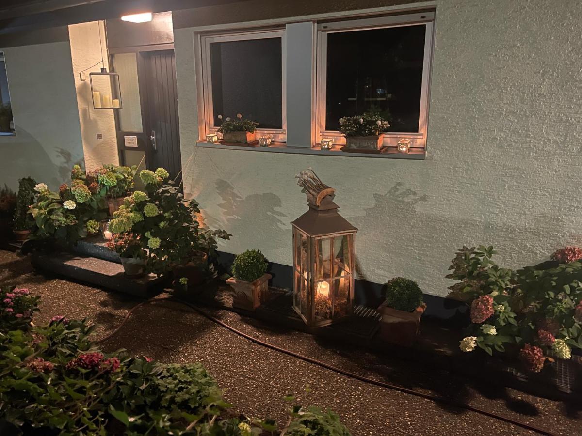 Appartement Region Esslingen - Naehe Messe - Flughafen - Stuttgart - Wohnen Und Arbeiten Auf Zeit In 120M2 Wohlfuehlatmosphaere - Ab 3 Uebernachtungen - Geeignet Fuer 4 Pers Incl Kinder - Beistellbett Moeglich - Kinder Und Tiere Willkommen - Garage F Altbach Exteriör bild