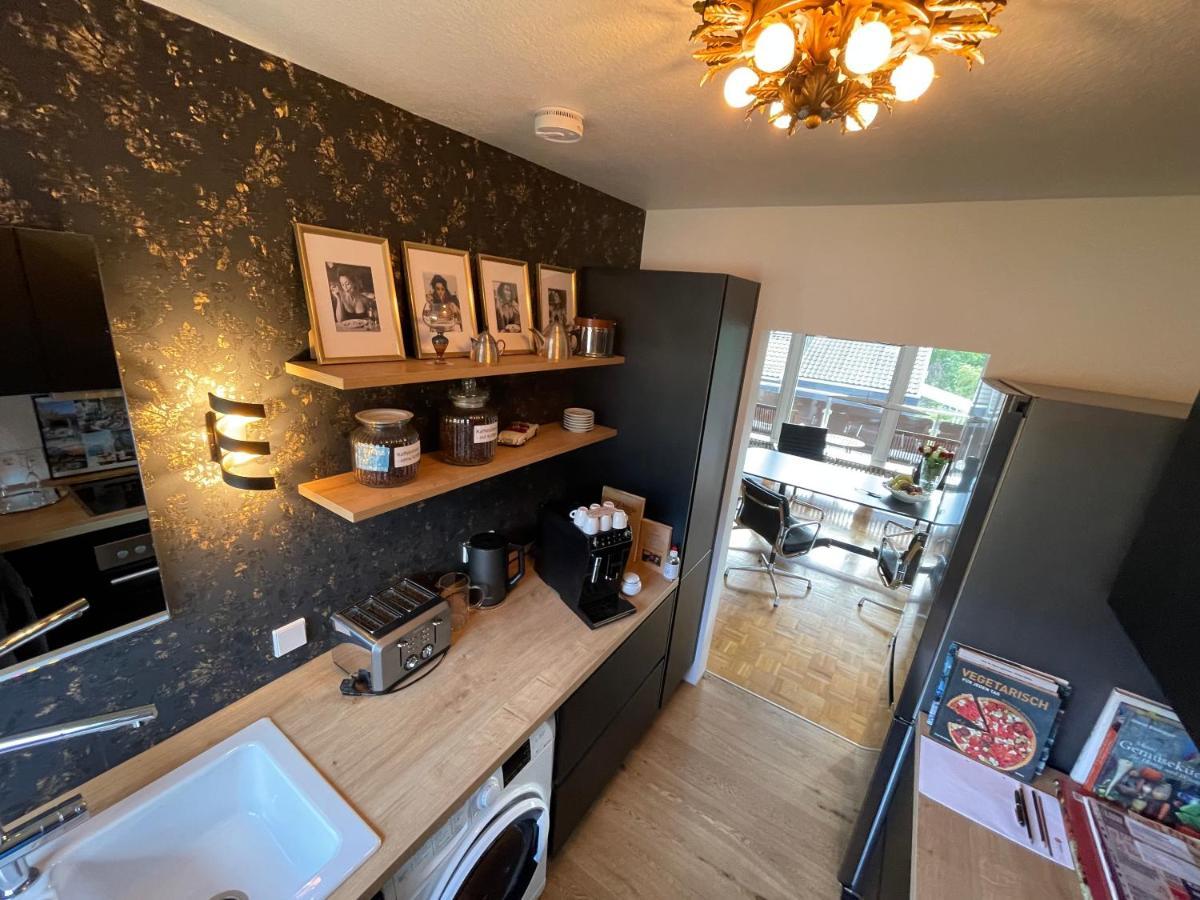 Appartement Region Esslingen - Naehe Messe - Flughafen - Stuttgart - Wohnen Und Arbeiten Auf Zeit In 120M2 Wohlfuehlatmosphaere - Ab 3 Uebernachtungen - Geeignet Fuer 4 Pers Incl Kinder - Beistellbett Moeglich - Kinder Und Tiere Willkommen - Garage F Altbach Exteriör bild