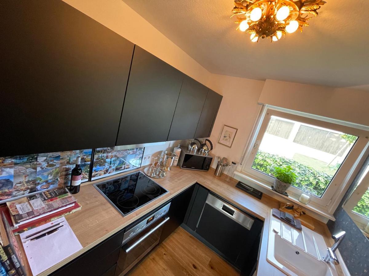 Appartement Region Esslingen - Naehe Messe - Flughafen - Stuttgart - Wohnen Und Arbeiten Auf Zeit In 120M2 Wohlfuehlatmosphaere - Ab 3 Uebernachtungen - Geeignet Fuer 4 Pers Incl Kinder - Beistellbett Moeglich - Kinder Und Tiere Willkommen - Garage F Altbach Exteriör bild