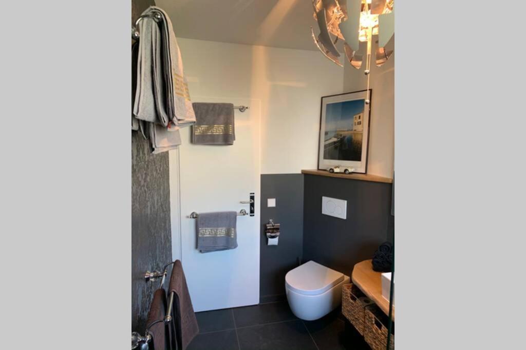 Appartement Region Esslingen - Naehe Messe - Flughafen - Stuttgart - Wohnen Und Arbeiten Auf Zeit In 120M2 Wohlfuehlatmosphaere - Ab 3 Uebernachtungen - Geeignet Fuer 4 Pers Incl Kinder - Beistellbett Moeglich - Kinder Und Tiere Willkommen - Garage F Altbach Exteriör bild