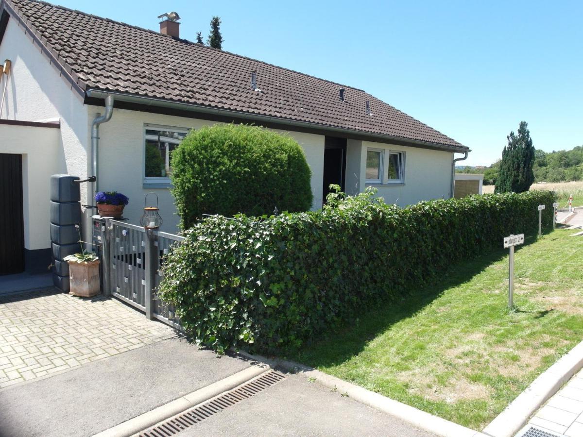 Appartement Region Esslingen - Naehe Messe - Flughafen - Stuttgart - Wohnen Und Arbeiten Auf Zeit In 120M2 Wohlfuehlatmosphaere - Ab 3 Uebernachtungen - Geeignet Fuer 4 Pers Incl Kinder - Beistellbett Moeglich - Kinder Und Tiere Willkommen - Garage F Altbach Exteriör bild
